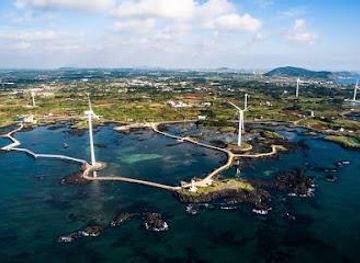 south-korea/jeju-city/attraction/sinchang-windmill-coastal-road