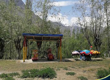 pakistan/deosai-national-park/attraction/shalimar-park-skardu