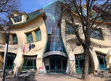 poland/sopot/attraction/krzywy-domek