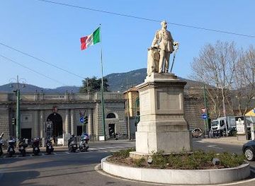 italy/cinque-terre/attraction/piazza-domenico-chiodo