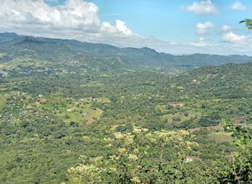 nicaragua/matagalpa-coffee-region/attraction/sendero-turistico-la-cruz-de-apante