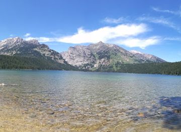 wyoming/grand-teton-national-park/attraction/phelps-lake-loop-trail