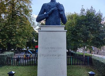 romania/rasnov-area/attraction/bust-of-ciprian-porumbescu