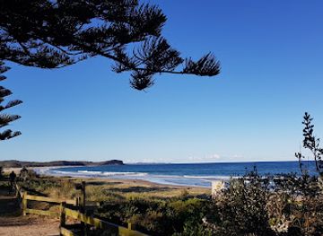 australia/mid-north-coast/attraction/rainbow-beach