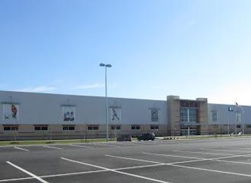 nebraska/norfolk/attraction/virginia-beach-field-house