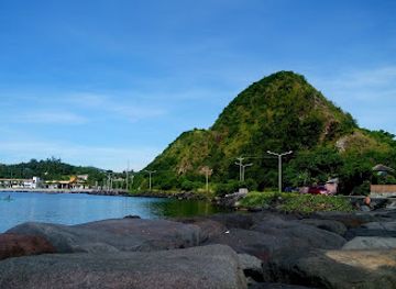 philippines/legazpi/lignon-hill-nature-park/attraction/sleeping-lion-kapuntukan-hill