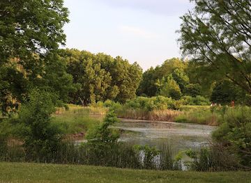 illinois/prairie-state/attraction/university-of-illinois-arboretum