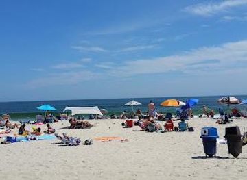 new-jersey/pine-barrens/attraction/seaside-park-beach-lifeguard