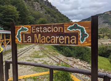 argentina/tierra-del-fuego-national-park/attraction/macarena-s-waterfall