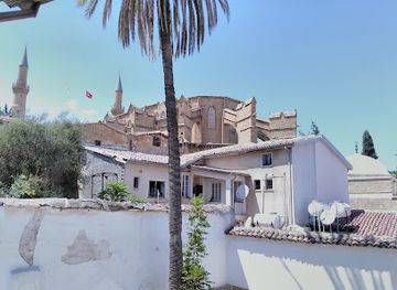 cyprus/nicosia/attraction/the-eaved-house