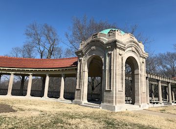 missouri/independence/attraction/the-colonnade