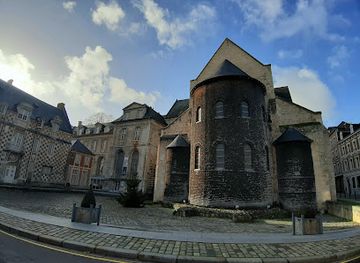 france/normandy-coast/attraction/bernay-abbey