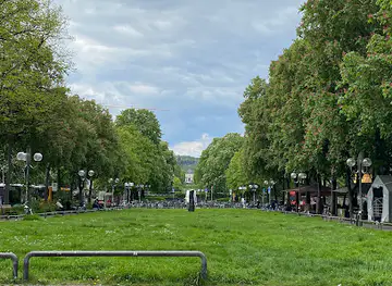Kaiserbrunnen Springbrunnen Kaiserplatz
