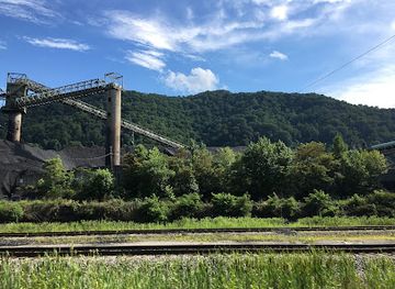 west-virginia/new-river-gorge-national-park-and-preserve/attraction/fayette-county-park