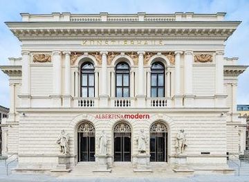 austria/vienna/attraction/albertina-modern