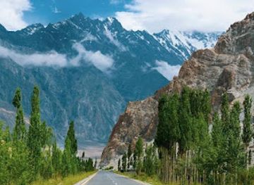 pakistan/khunjerab-pass/attraction/hunza-valley