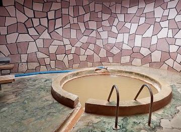 armenia/tsaghkadzor/attraction/thermal-water-baths