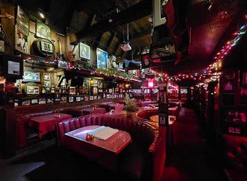 california/los-angeles/attraction/rainbow-bar-grill