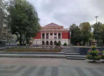 Fountain in front of the Opera House