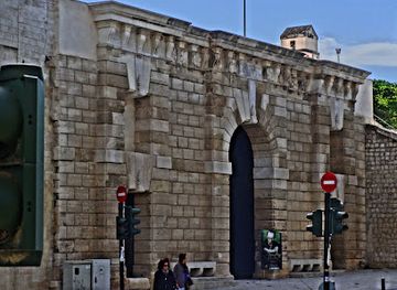 greece/heraklion/archaeological-museum-of-heraklion/attraction/kenouryia-porta