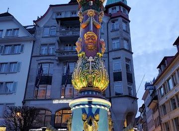 switzerland/lucerne/attraction/fritschibrunnen