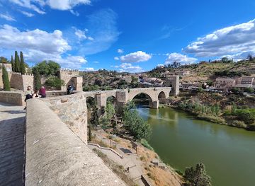 spain/toledo/attraction/fly-toledo