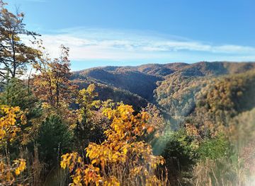 south-carolina/blue-ridge-mountains/attraction/south-mountains-state-park