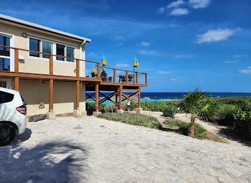 turks-and-caicos-islands/pine-cay/attraction/mudjin-harbor