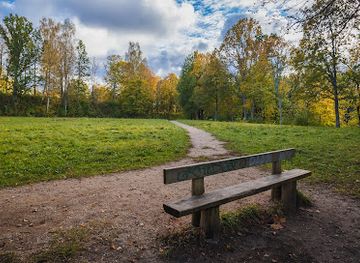 latvia/sigulda/attraction/aija-zuzu-supoles