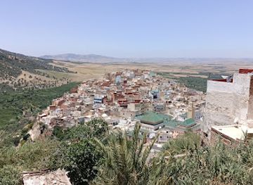 morocco/moulay-idriss-region/attraction/small-terasse-view-on-the-mosque