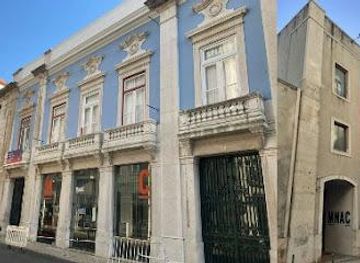 portugal/cascais/attraction/the-national-museum-of-contemporary-art