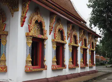 Wat Si Khom Kham, Phayao Lake Town