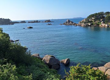 france/côte-de-granit-rose/attraction/point-de-vue-sur-saint-guirec