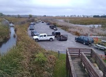 michigan/bay-city/attraction/nayanquing-point-wildlife-center