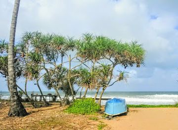 malaysia/terengganu/attraction/pantai-rusila