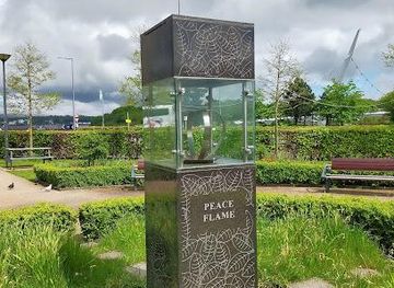 united-kingdom/derry/attraction/peace-flame