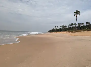 Serrekunda Beach
