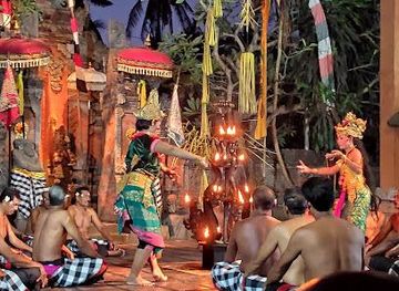 indonesia/bali/attraction/kecak-dance-batubulan