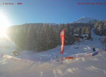 france/courchevel/attraction/la-tania-ski-resort