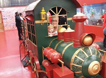 oklahoma/oklahoma-city/attraction/north-pole-adventure