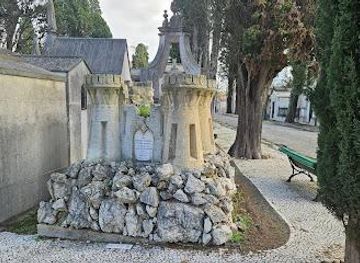 portugal/cascais/attraction/prazeres-cemetery-lisbon