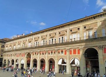 italy/emilia-romagna/attraction/palazzo-dei-banchi