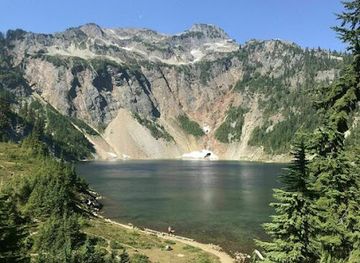 washington/mount-baker-snoqualmie-national-forest/attraction/mount-baker-snoqualmie-national-forest