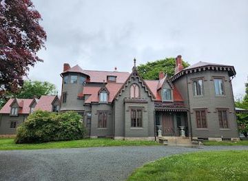 rhode-island/warwick/attraction/kingscote