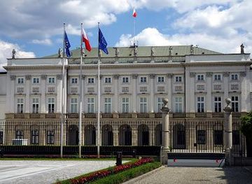 poland/warsaw/attraction/presidential-palace