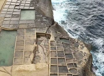 malta/xaghra/attraction/golova-dyavola