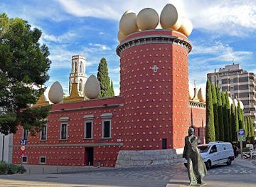 spain/costa-brava/attraction/gala-salvador-dali-foundation