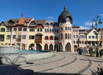 hungary/csallokoz/attraction/courtyard-of-europe