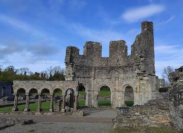 ireland/drogheda/attraction/old-mellifont-abbey