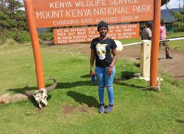 kenya/mount-kenya/attraction/chogoria-route